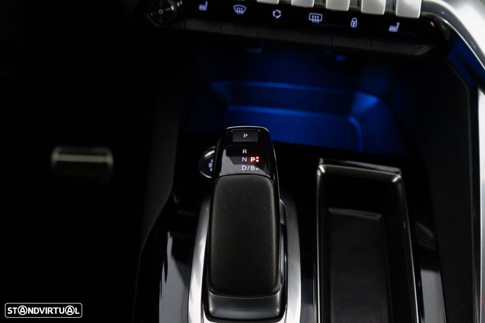 Peugeot 3008 1.6 Hybrid GT e-EAT8 - 30