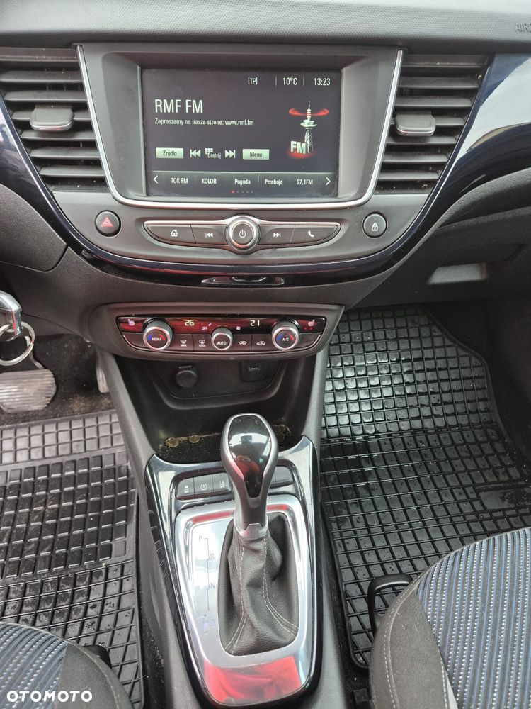 Opel Crossland X 1.2 T 120 Lat S&S - 6