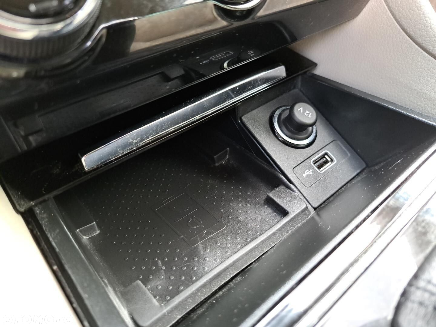 Skoda Superb 2.0 TDI L&K DSG - 21