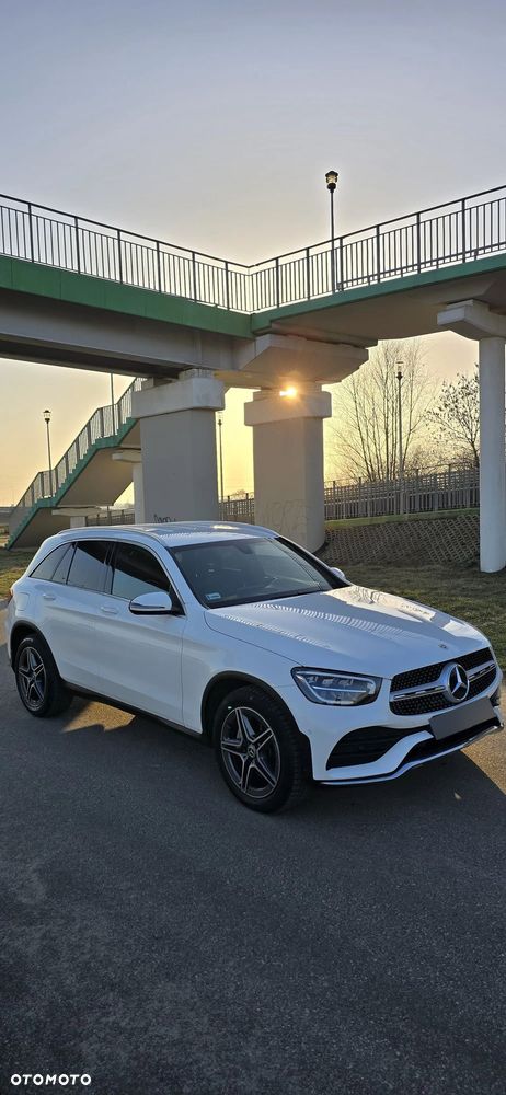 Mercedes-Benz GLC 220 d 4-Matic - 2