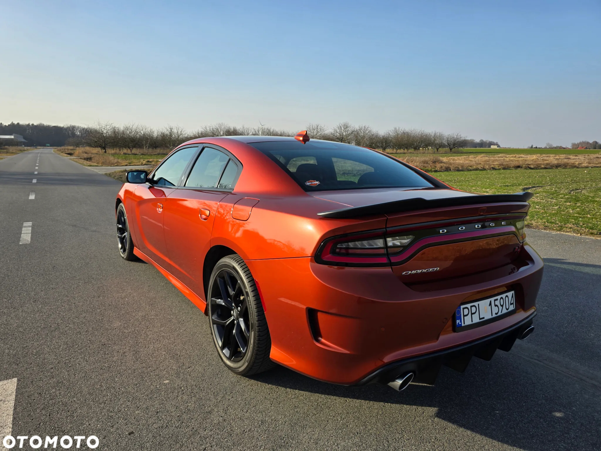 Dodge Charger 5.7 R/T - 8