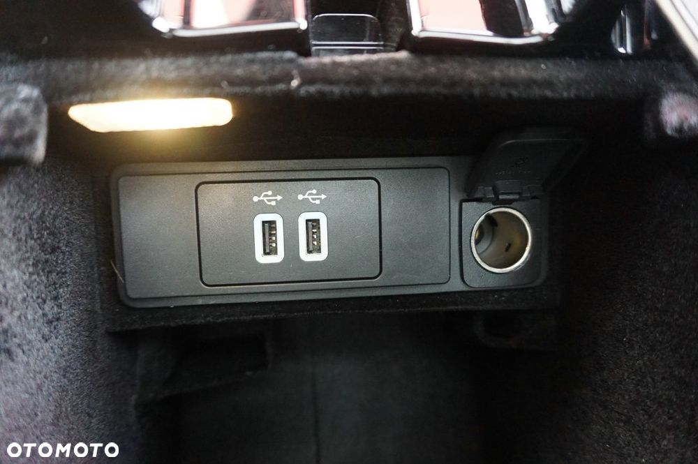 Ford Mondeo 2.0 TDCi STart-Stopp Titanium - 27