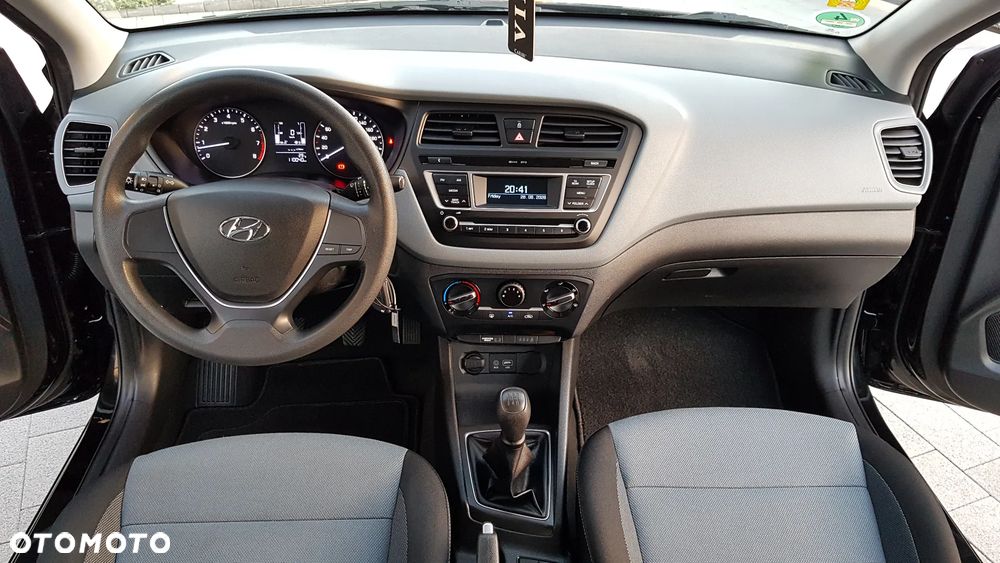 Hyundai i20 1.2 Comfort - 8