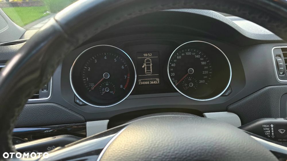 Volkswagen Jetta 1.4 TSI BMT Comfortline - 30