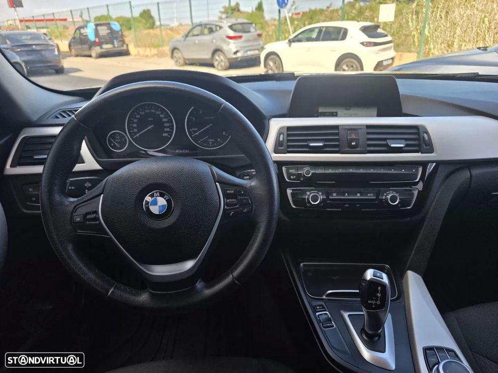 BMW 318 d Touring Advantage Auto - 10