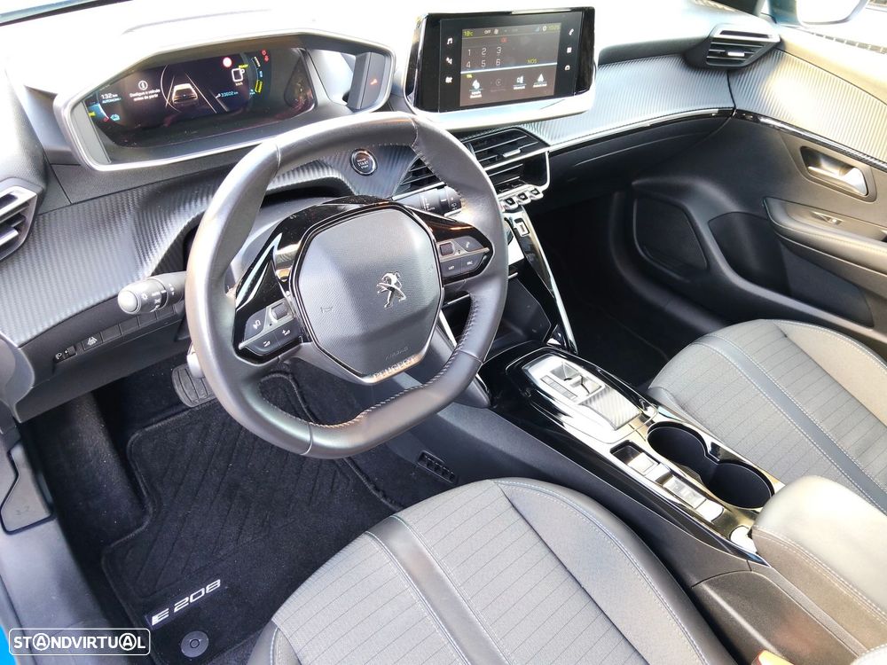 Peugeot e-208 50 kWh Allure Pack - 12