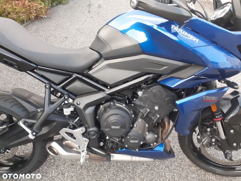 Triumph Tiger - 28