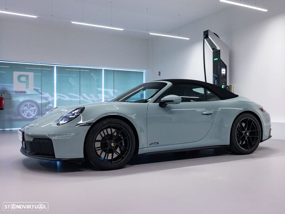 Porsche 911 (992) Carrera GTS - 17