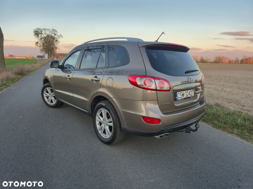 Hyundai Santa Fe - 34