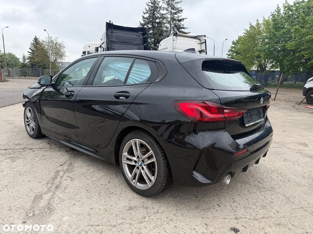BMW Seria 1 118d Edition M Sport Shadow - 11