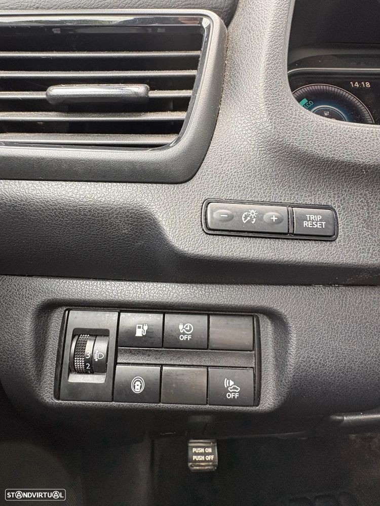 Nissan Leaf N-Connecta - 11