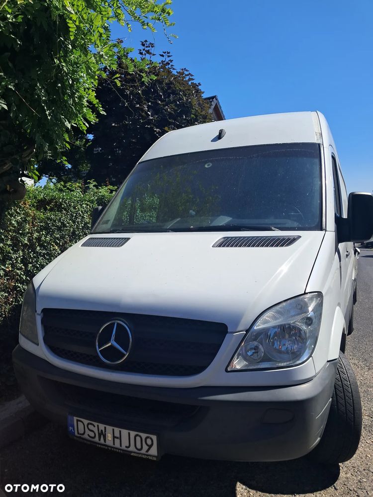 Mercedes-Benz Sprinter - 1