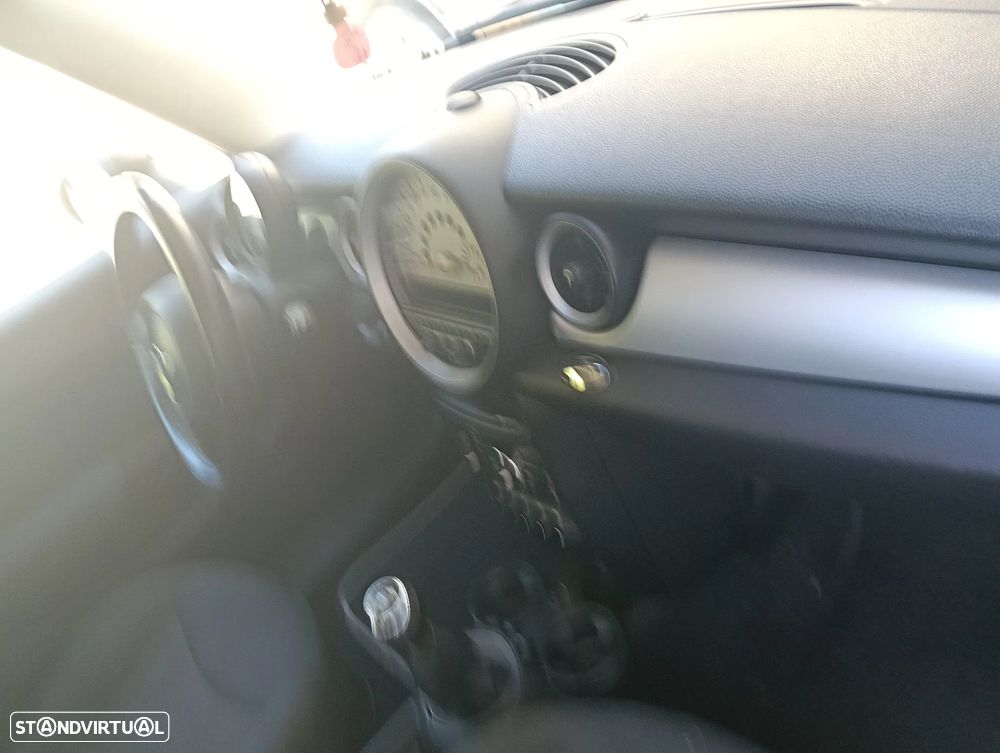 MINI Clubman One D - 24