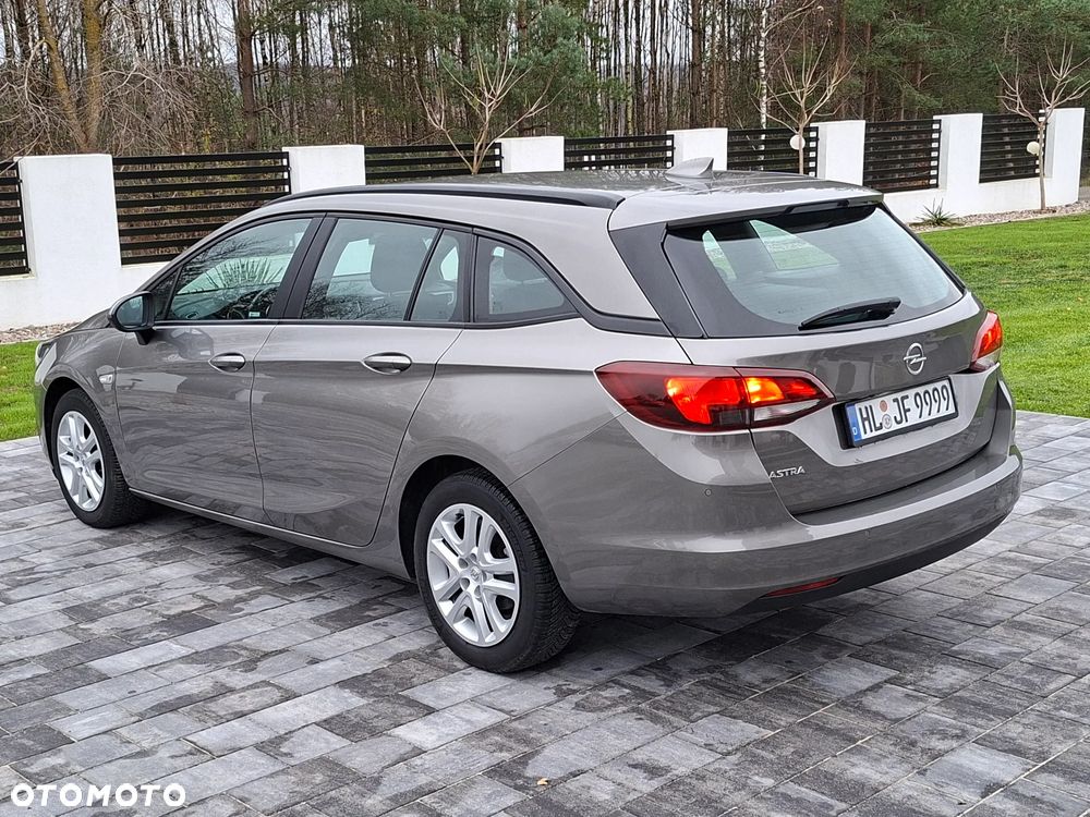 Opel Astra 1.6 CDTI Sport - 4