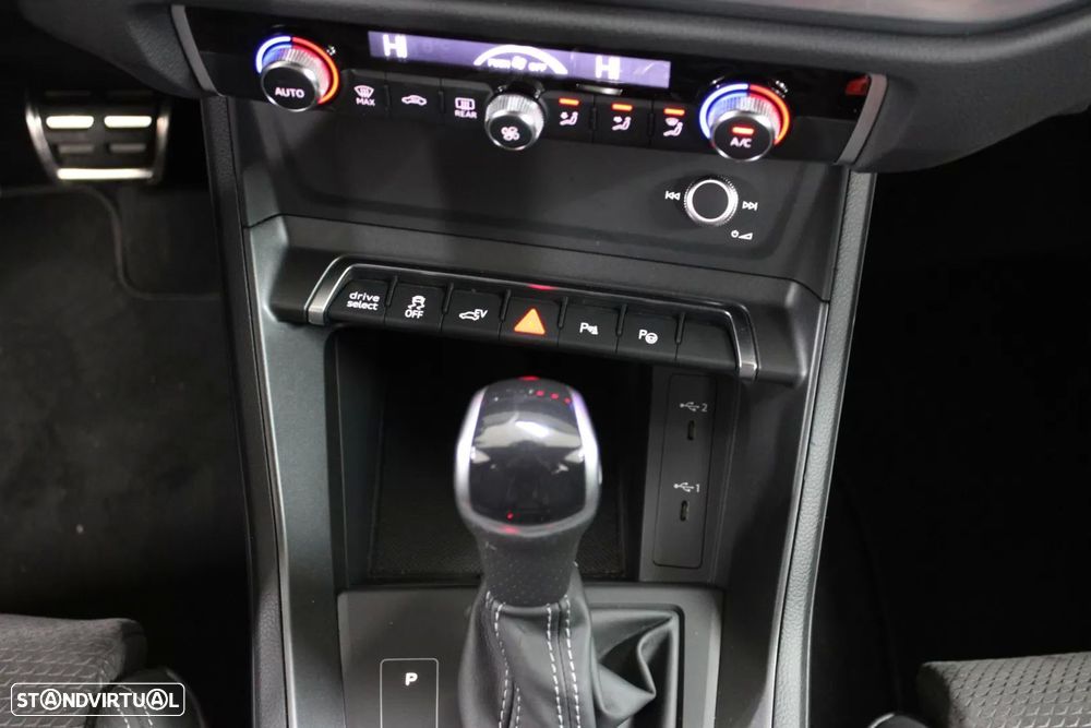 Audi Q3 Sportback 45 TFSIe S line S tronic - 14