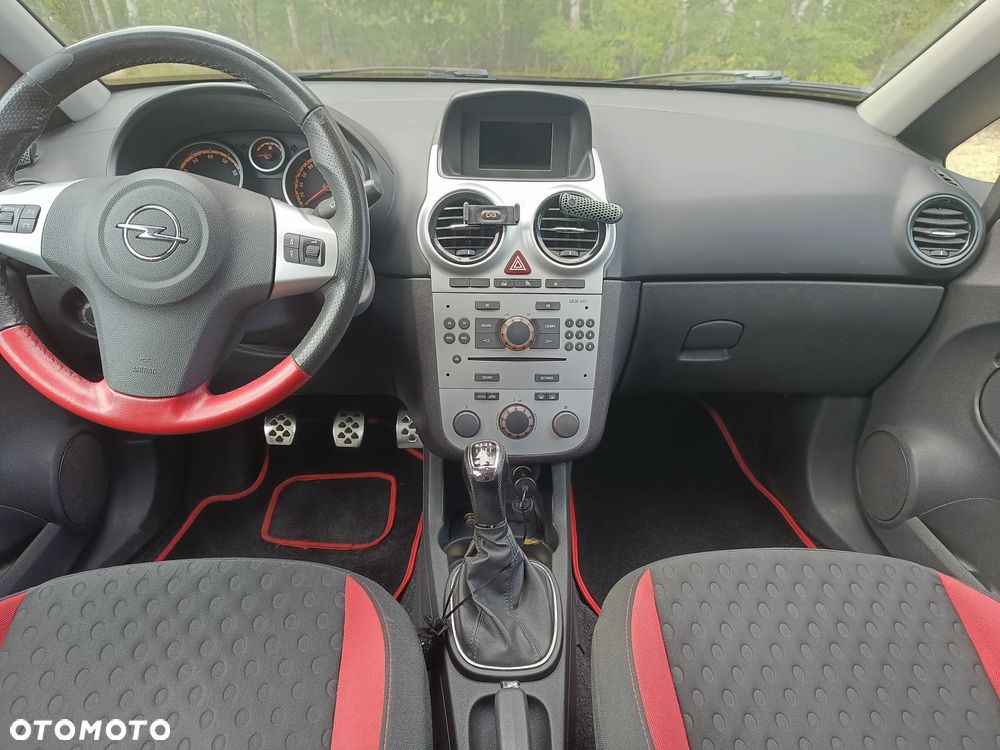 Opel Corsa ver-1-6-turbo-gsi - 10