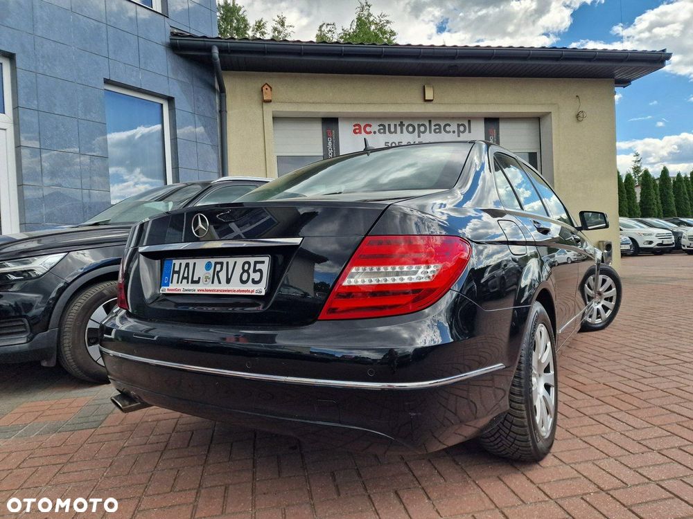 Mercedes-Benz Klasa C - 16