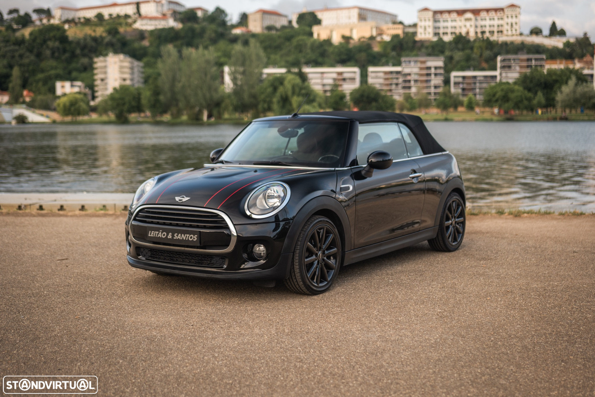 MINI Cabrio Cooper Sidewalk Edition - 46