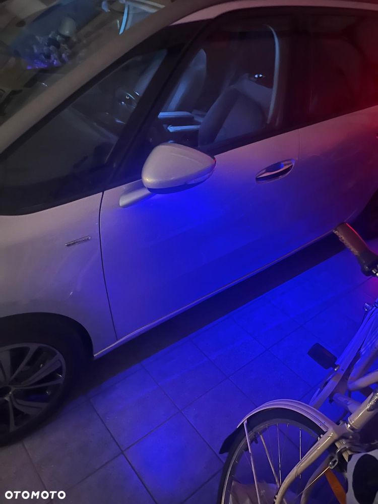 Citroën C4 Picasso e-HDi 115 Exclusive - 31