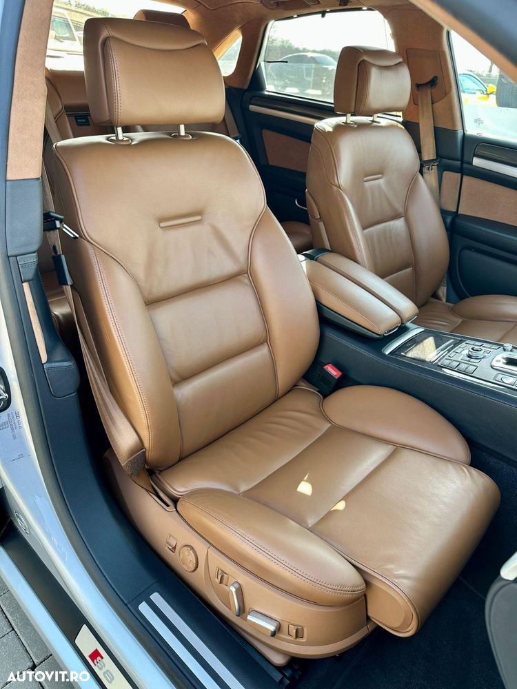 Audi S8 5.2 FSI quattro - 22