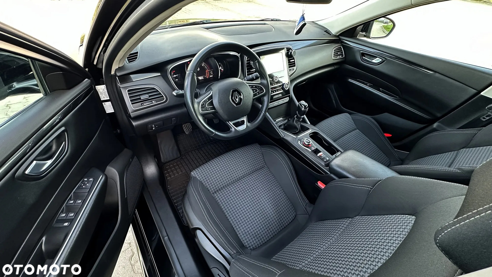 Renault Talisman Grandtour ENERGY dCi 130 INTENS - 19