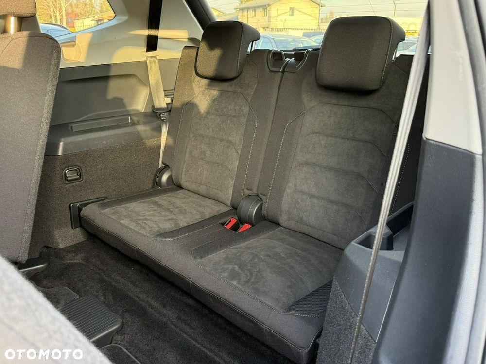 Volkswagen Tiguan Allspace 2.0 TDI 4Mot SCR Highline DSG 7os - 23