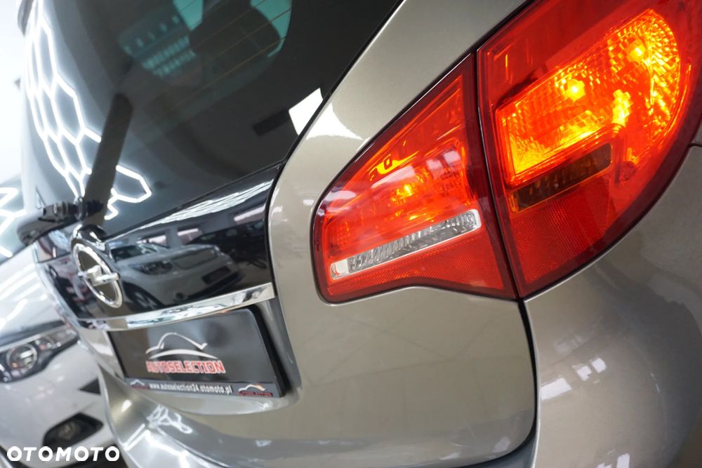 Opel Meriva 1.4 Active - 14