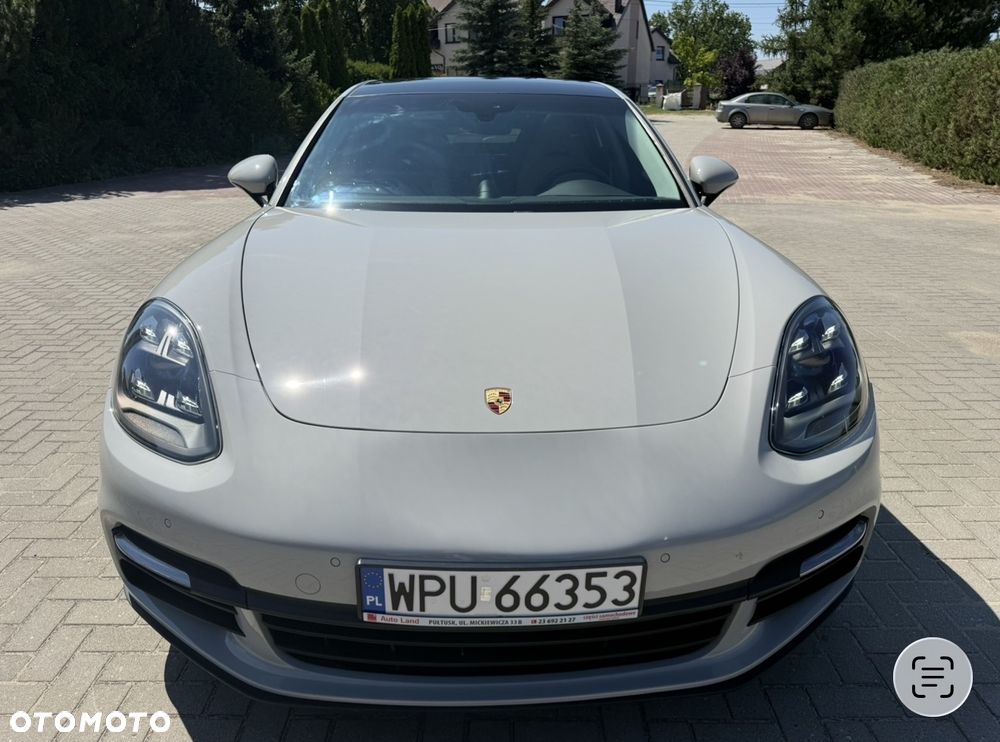 Porsche Panamera 4 - 4