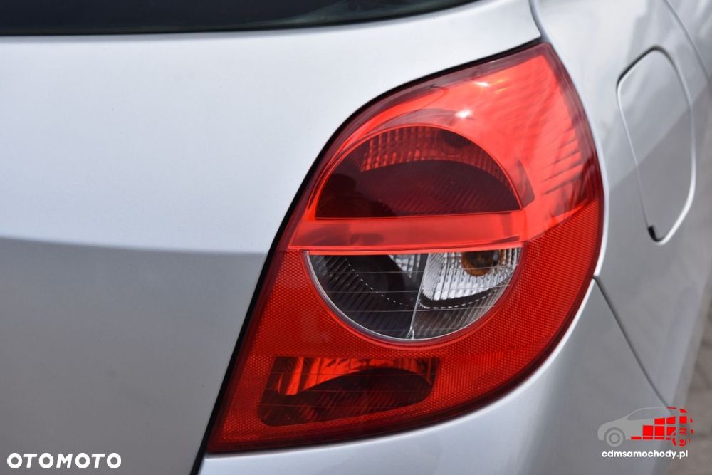 Renault Clio - 14