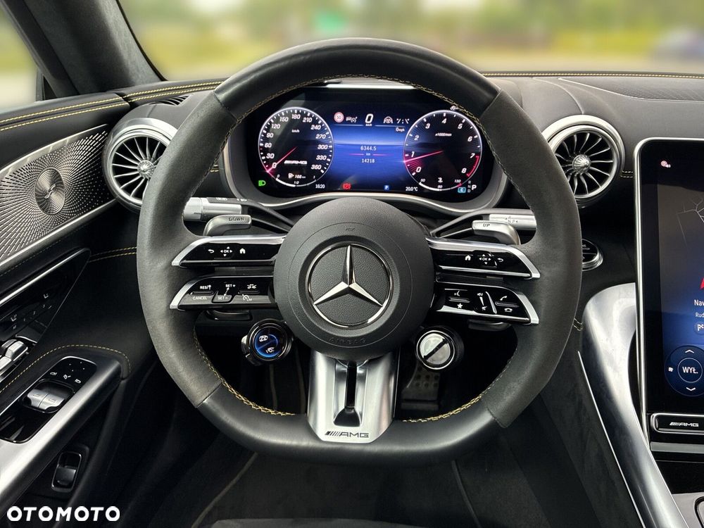 Mercedes-Benz AMG GT 63 4Matic+ - 15