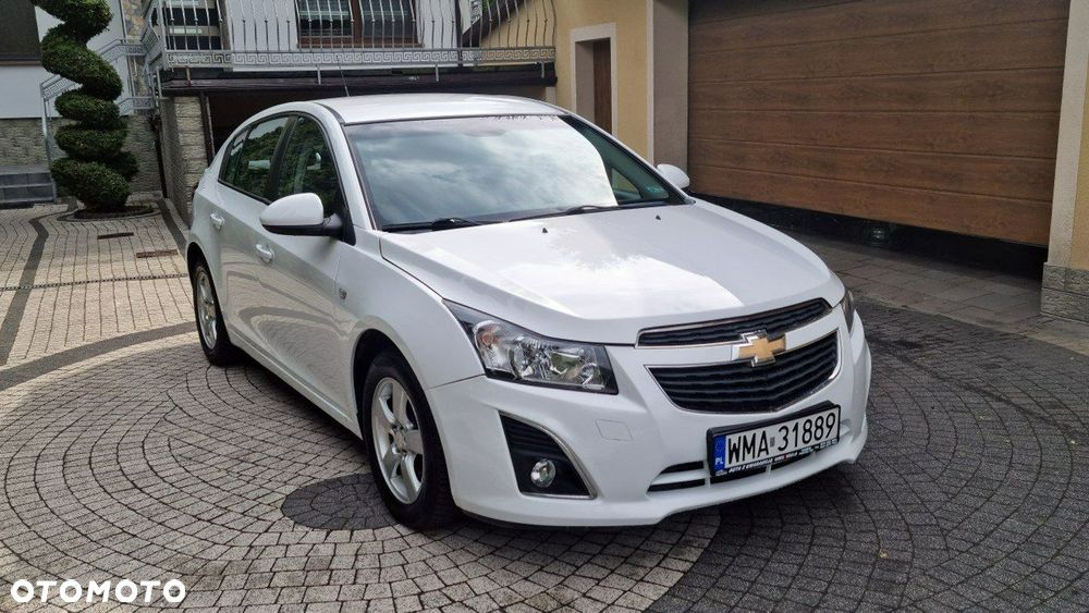 Chevrolet Cruze - 8