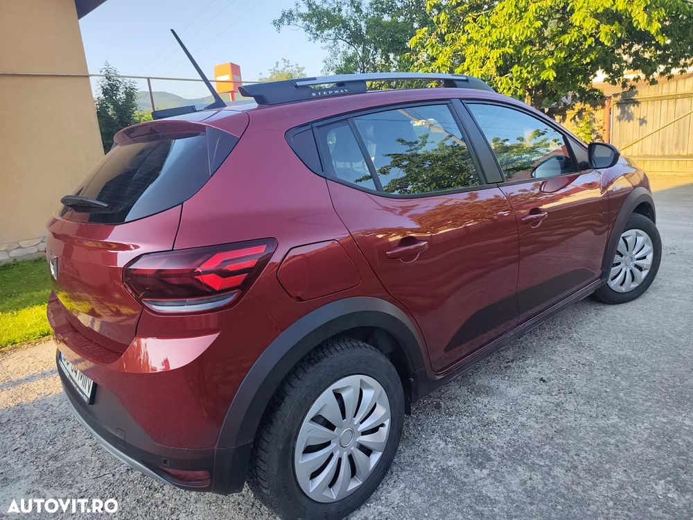 Dacia Sandero Stepway TCe 90 MT6 Comfort - 4