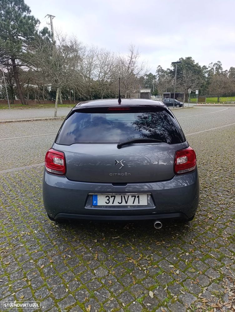 Citroën DS3 1.6 e-HDi So Chic - 5