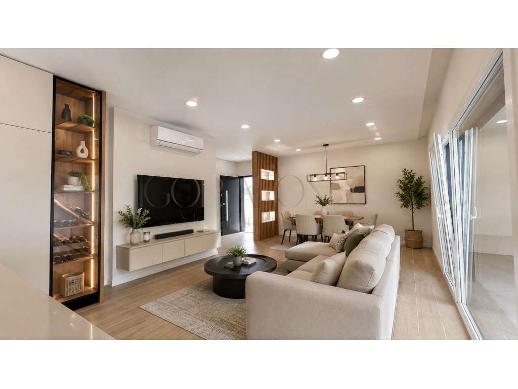 Moradia Independente T4 com 2 Suítes e Garagem - Nova Urbanização B... - Grande imagem: 2/60