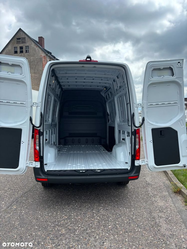 Mercedes-Benz Sprinter 315 CDI Furgon PRO standard - 11