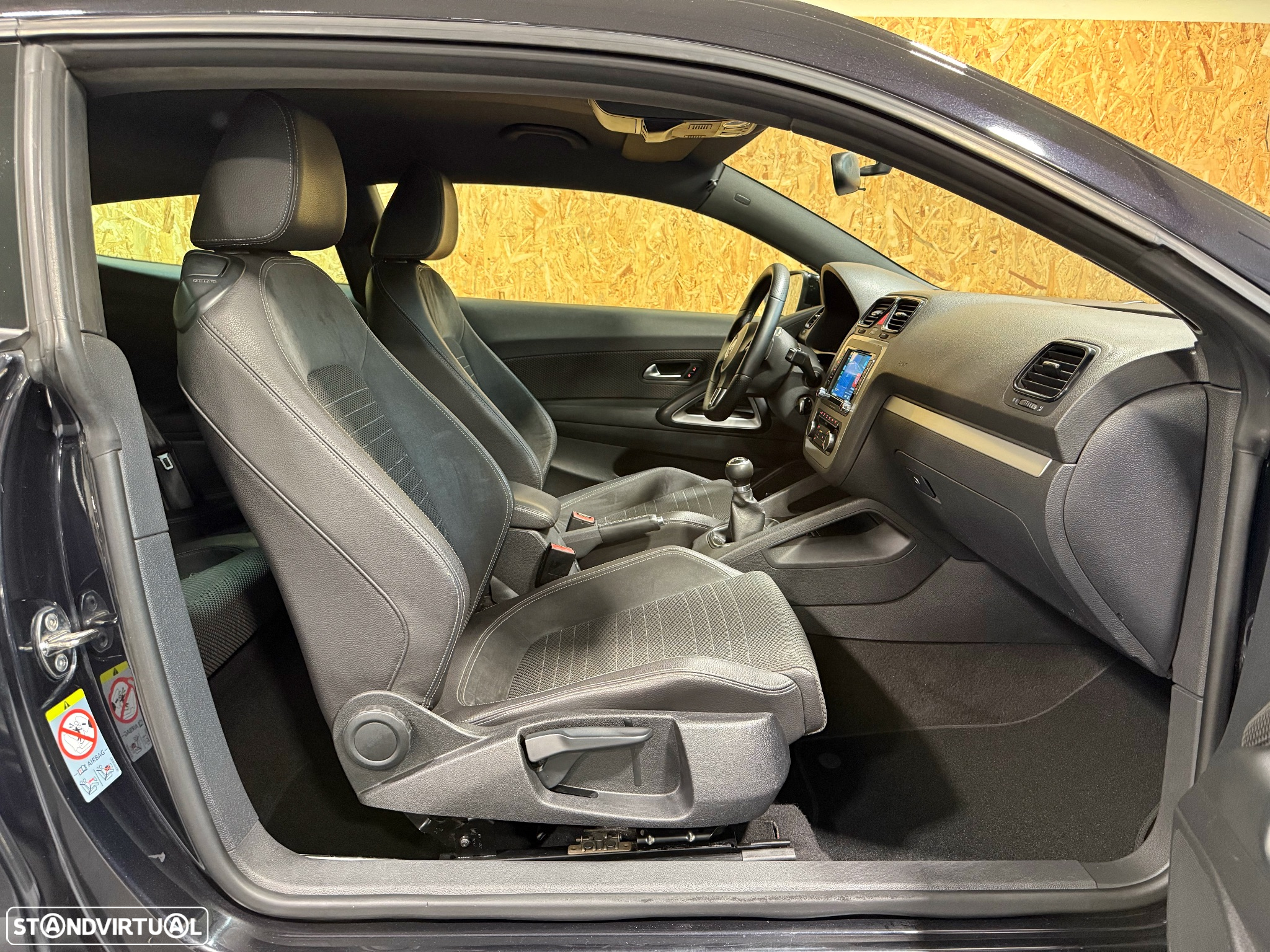 VW Scirocco 2.0 TDI Sport - 22