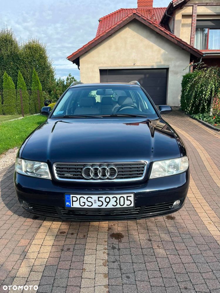 Audi A4 Avant 2.4 Tiptronic - 1
