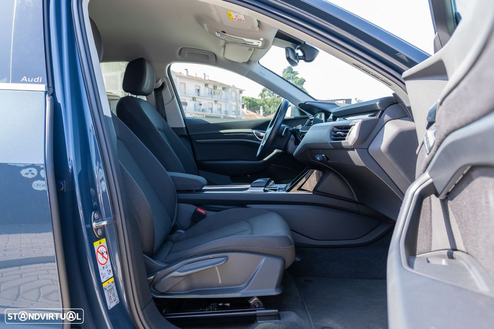 Audi Q8 e-Tron Sportback 55 quattro Advanced - 17