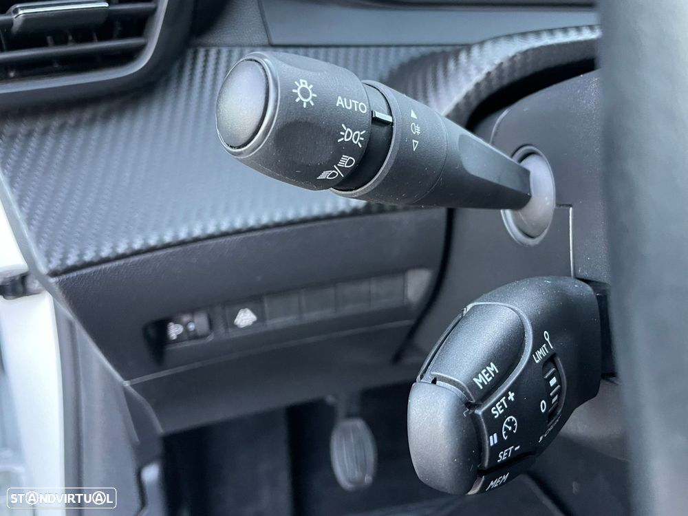 Peugeot 208 1.2 PureTech Active Pack - 14