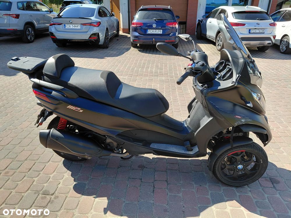 Piaggio MP-3 - 6