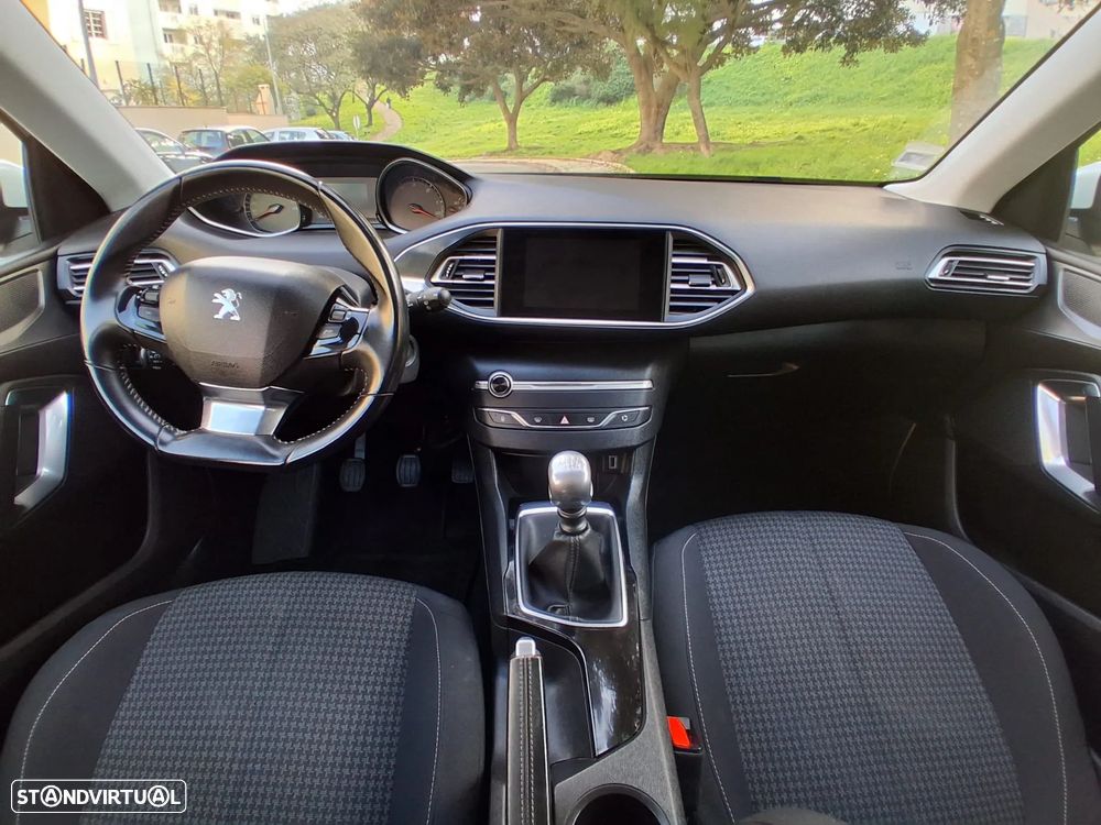 Peugeot 308 1.5 BlueHDi Business Line - 11