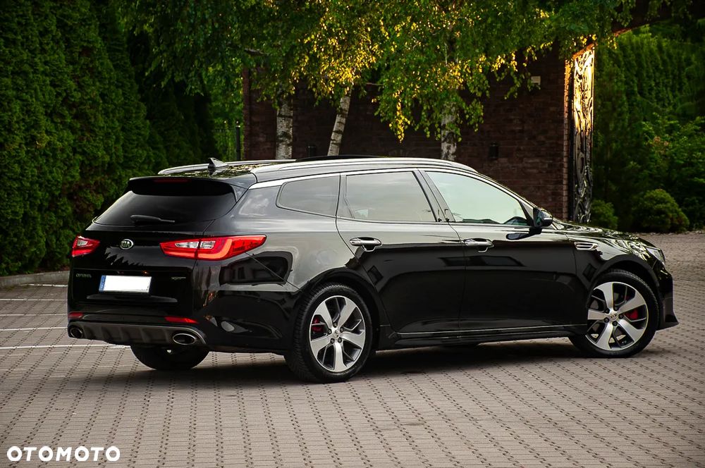Kia Optima - 12