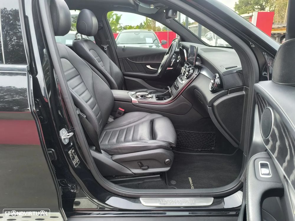 Mercedes-Benz GLC 350 e 4Matic 7G-TRONIC AMG Line - 29