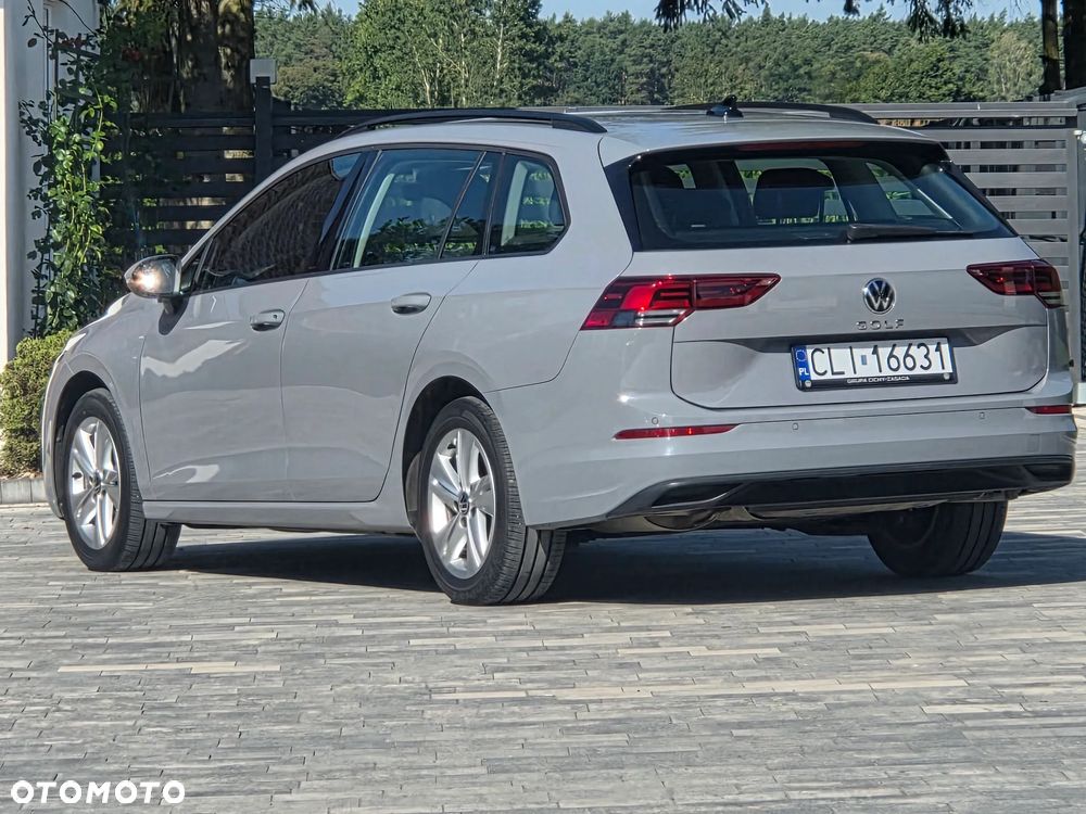 Volkswagen Golf - 23