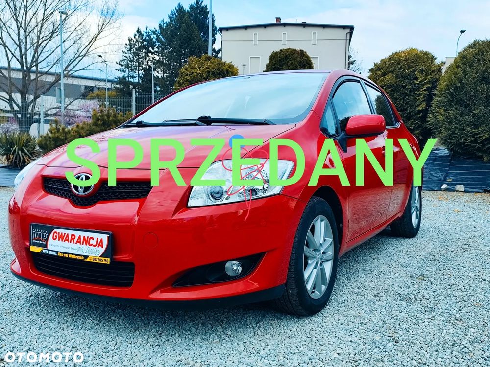 Toyota Auris 1.4 VVT-i