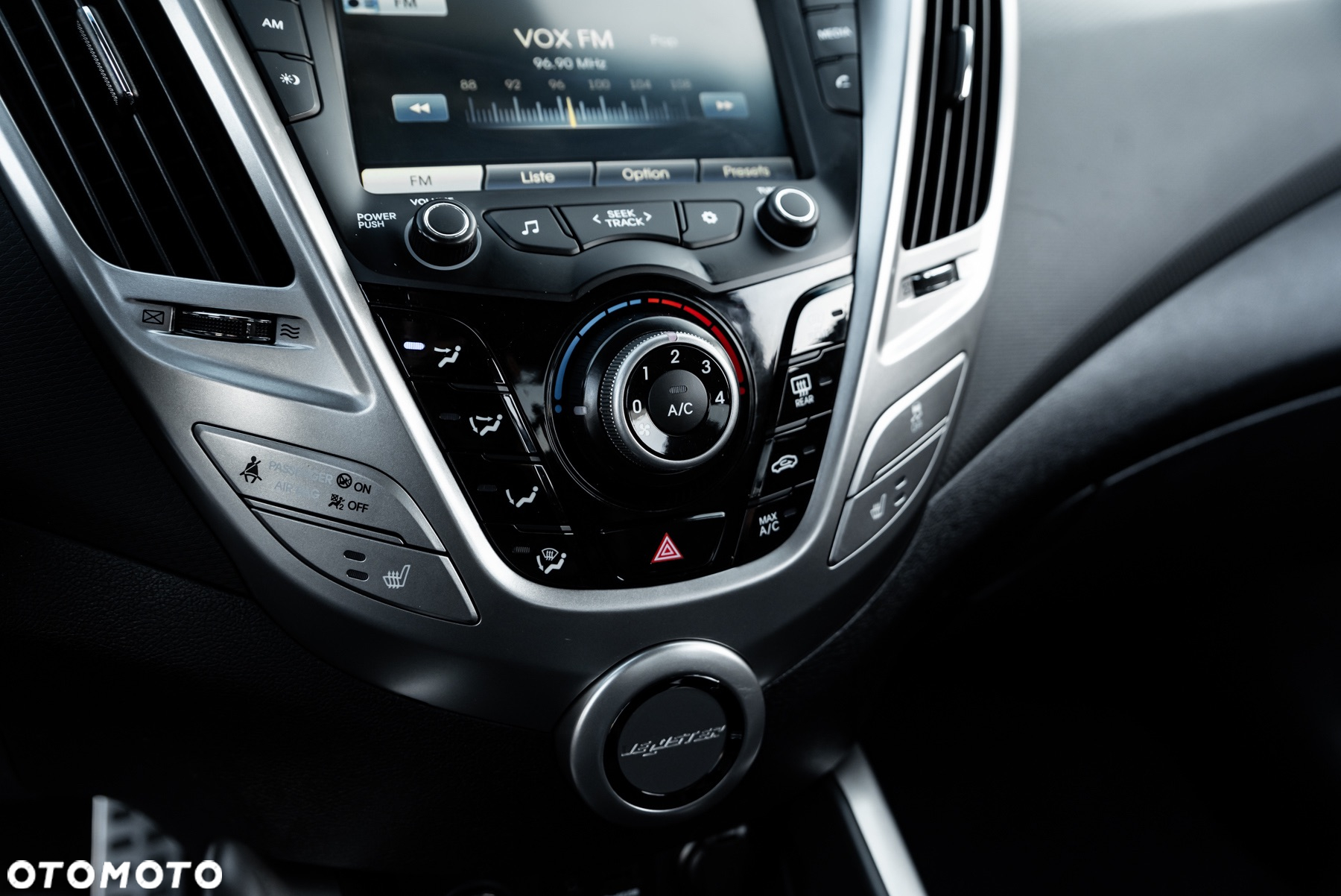 Hyundai Veloster 1.6 GDI Premium - 27