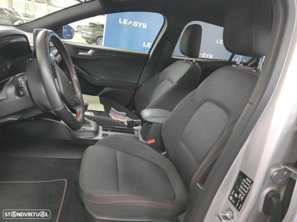 Ford Focus SW 1.5 TDCi EcoBlue ST-Line X - 5