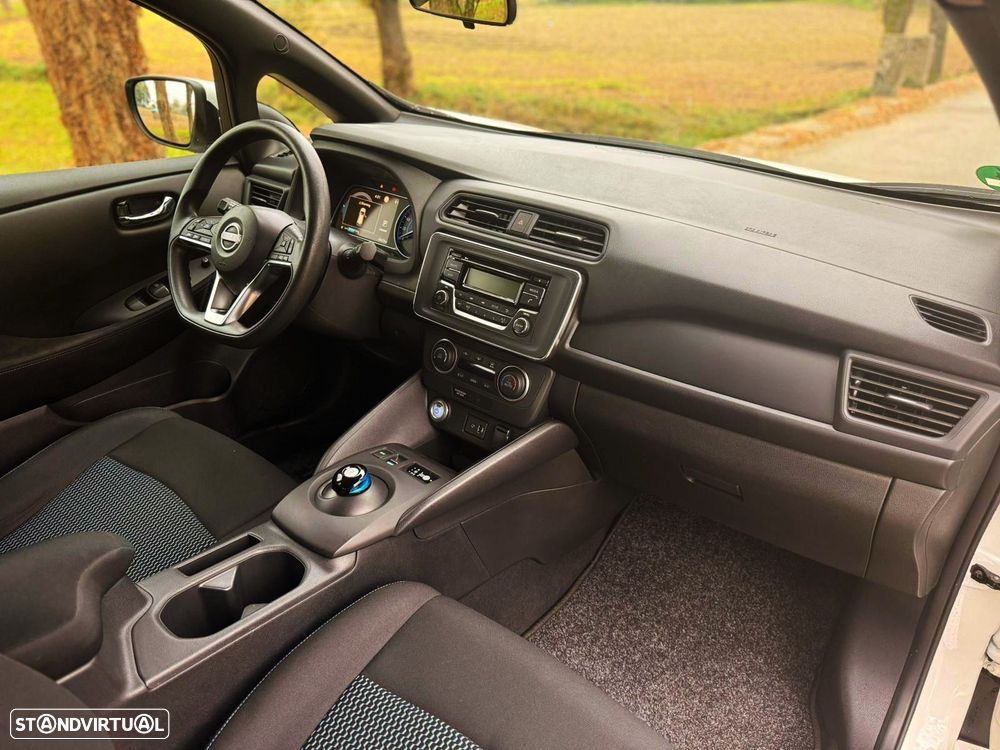 Nissan Leaf - 11