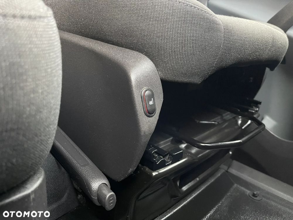 Ford Custom L2H1 - 24