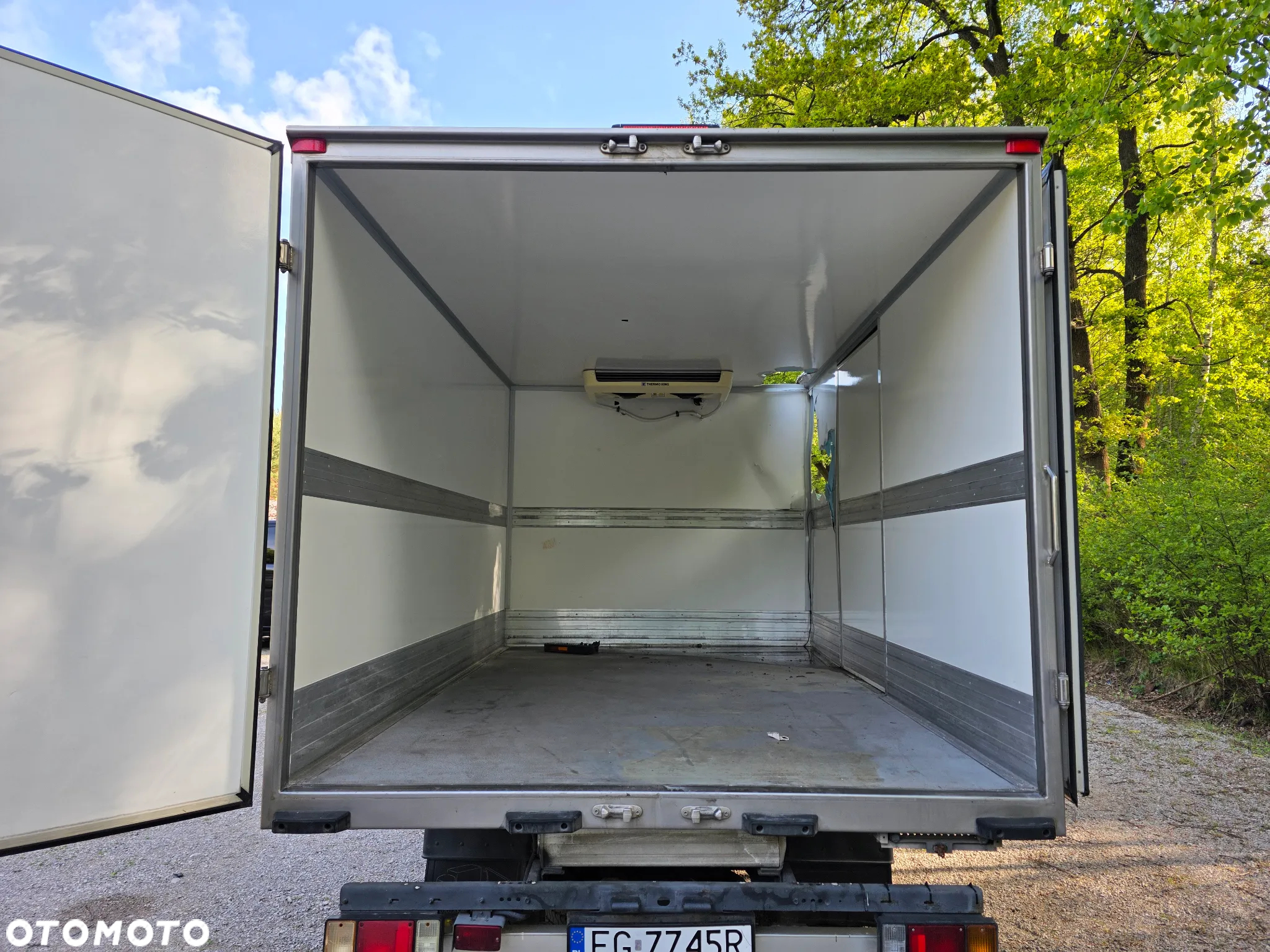 Isuzu N-L35 - 9